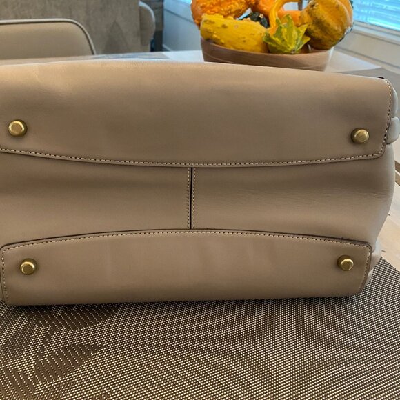 COACH Harmony Shoulder Bag Stone Buffalo Leather Sold Out In Stores 79471 - Picture 11 of 16